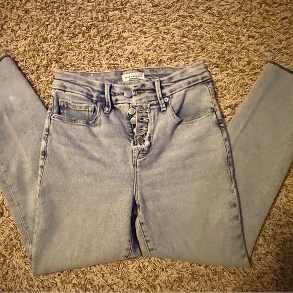 Good American Denim - Good American Light Wash Jeans sz 2/26